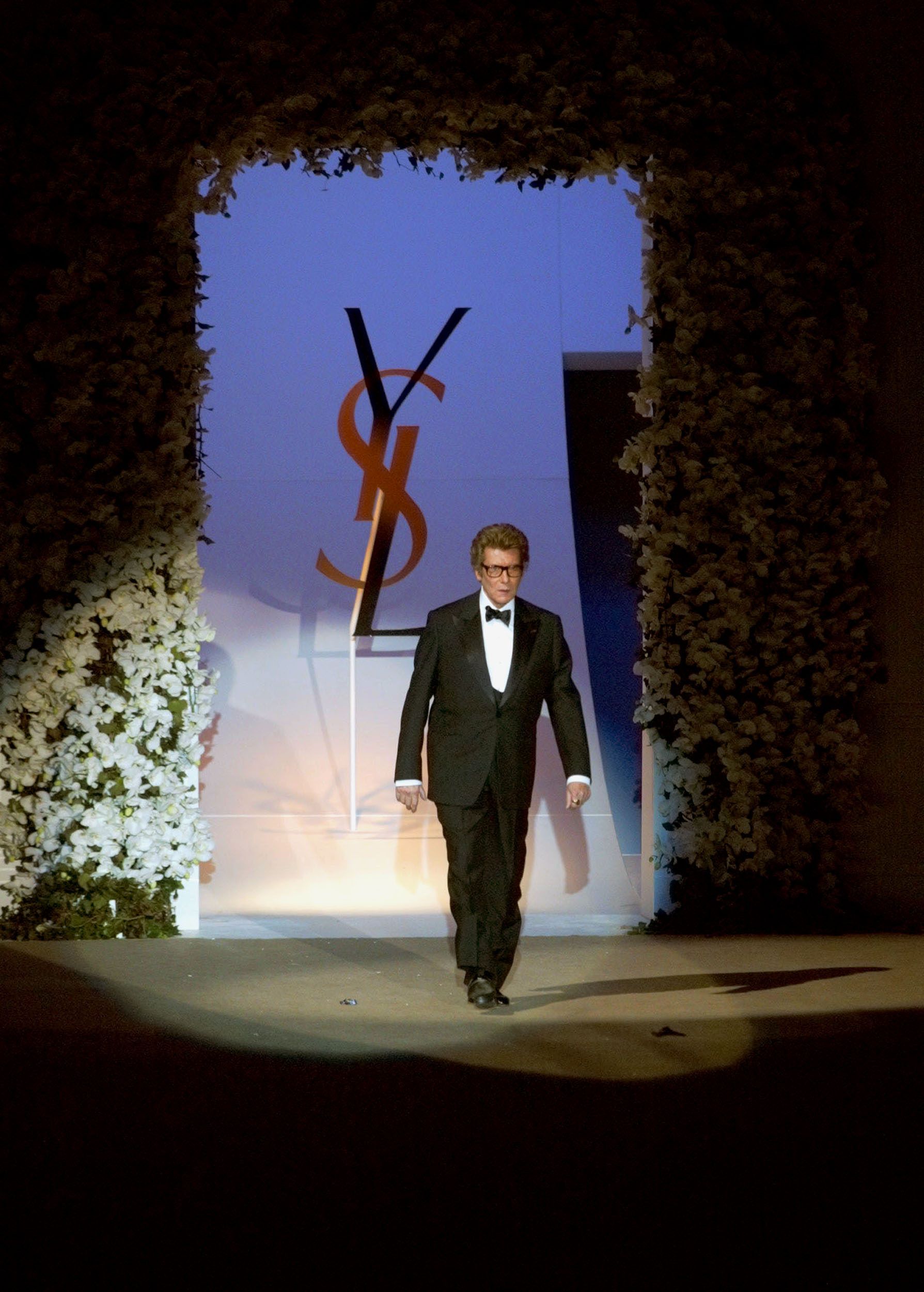 Yves Saint Laurent Walked Down The Catwalk To Salute The Crowd After yves-saint-laurent-walked-down-the-catwalk-to-salute-the-crowd-after