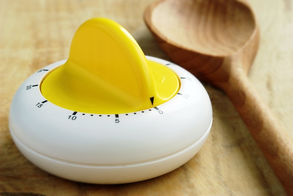 set-a-timer-baking-basics-10-tips-for-beginner-bakers-popsugar-food