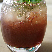 Pomegranate Vodka Cocktail Pomegranate Vodka Cocktail