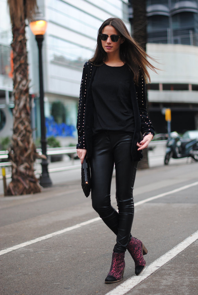 A pop of leopard print goes a long way in this look.
Source: Lookbook.nu
A pop of leopard print goes a long way in this look.
Source: Lookbook.nu