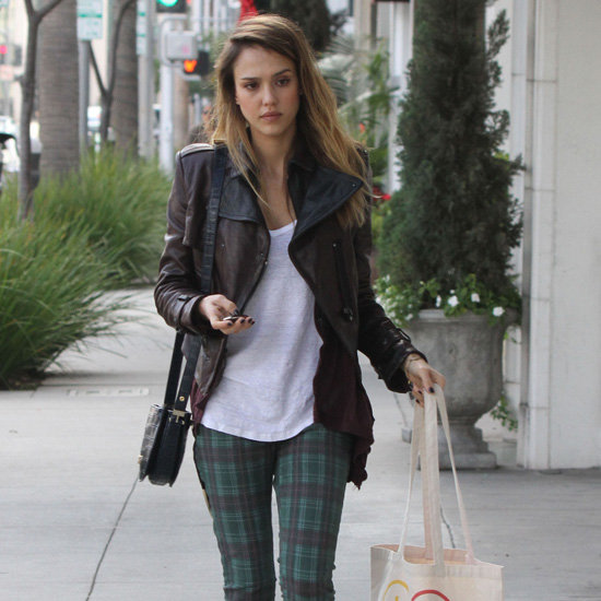 Jessica Alba Wearing Plaid Jeans Jessica Alba Wearing Plaid Jeans
