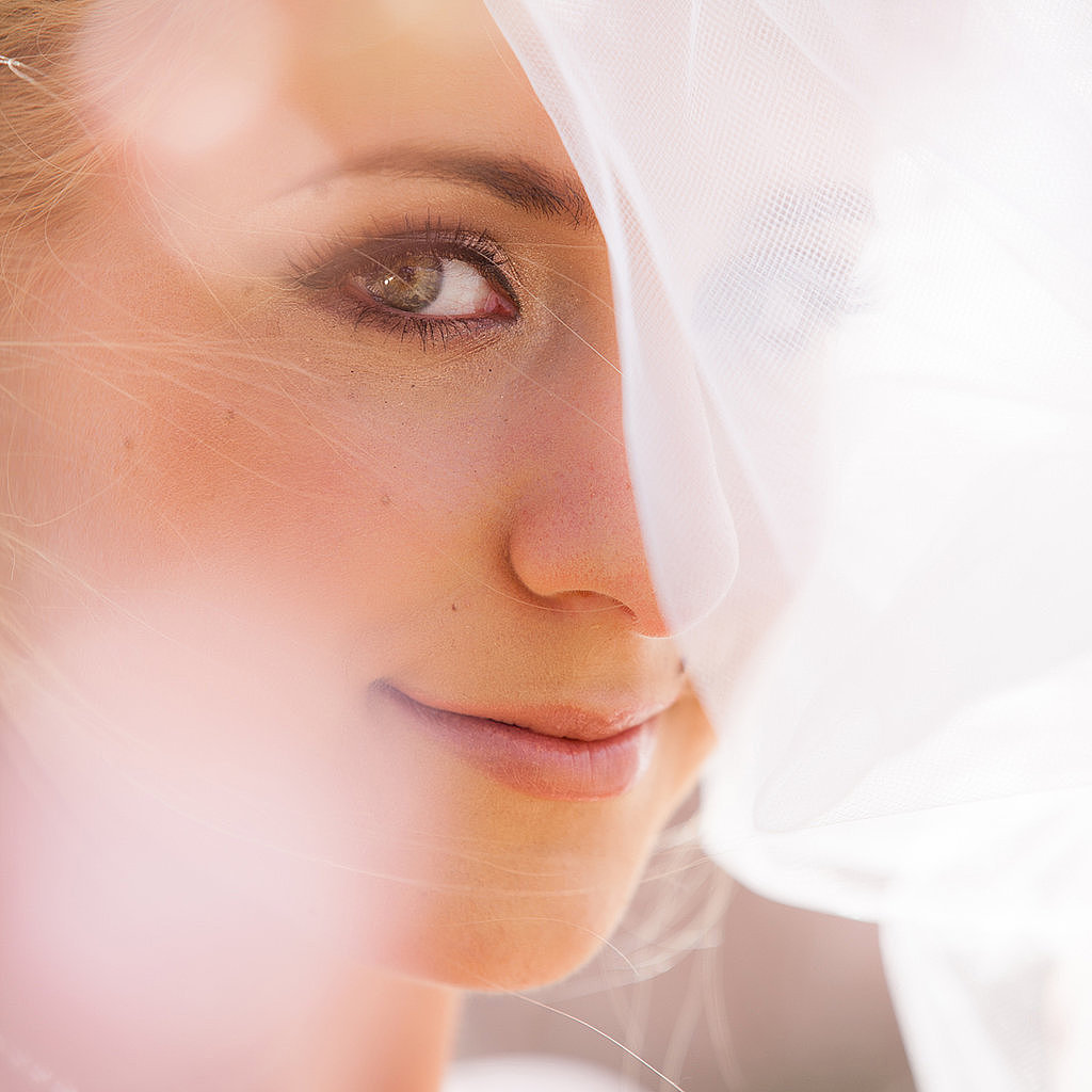 Your wedding day will bring more than a few tears, which is why POPSUGAR Beauty has rounded up 10 of the best waterproof mascaras on the market to keep your makeup from running on the big day.
Your wedding day will bring more than a few tears, which is why POPSUGAR Beauty has rounded up 10 of the best waterproof mascaras on the market to keep your makeup from running on the big day.