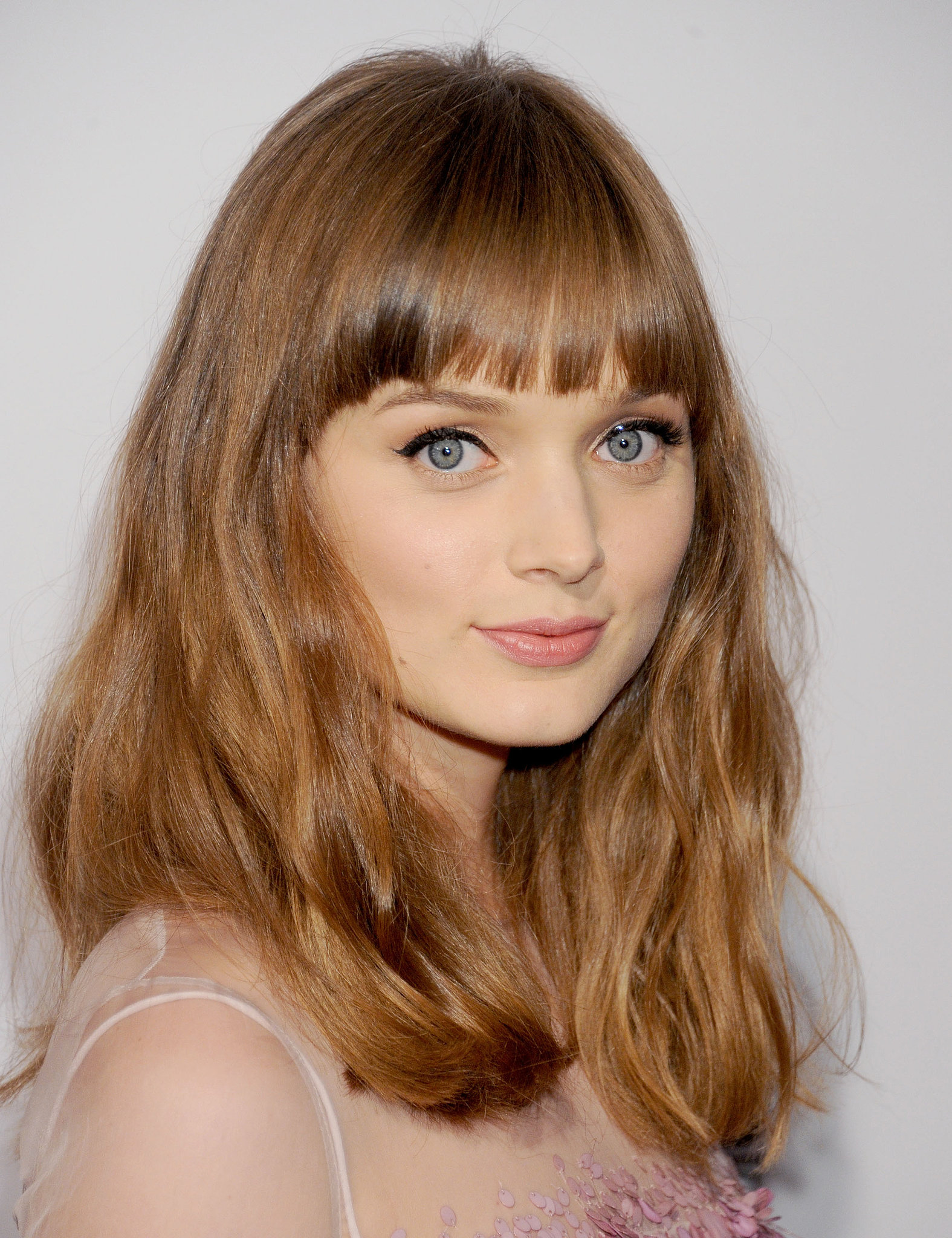 You don�t have to have bangs like Bella Heathcote to pull You don�t have to have bangs like Bella Heathcote to pull