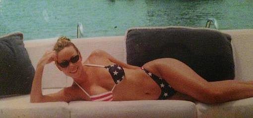 Mariah-Carey-posed-American-flag-print-bikini.jpg
