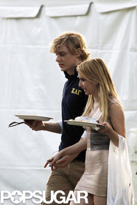 celebrityEmma-Roberts-Evan-Peters-Filming-AHS-Season-3-Photos celebrityEmma-Roberts-Evan-Peters-Filming-AHS-Season-3-Photos