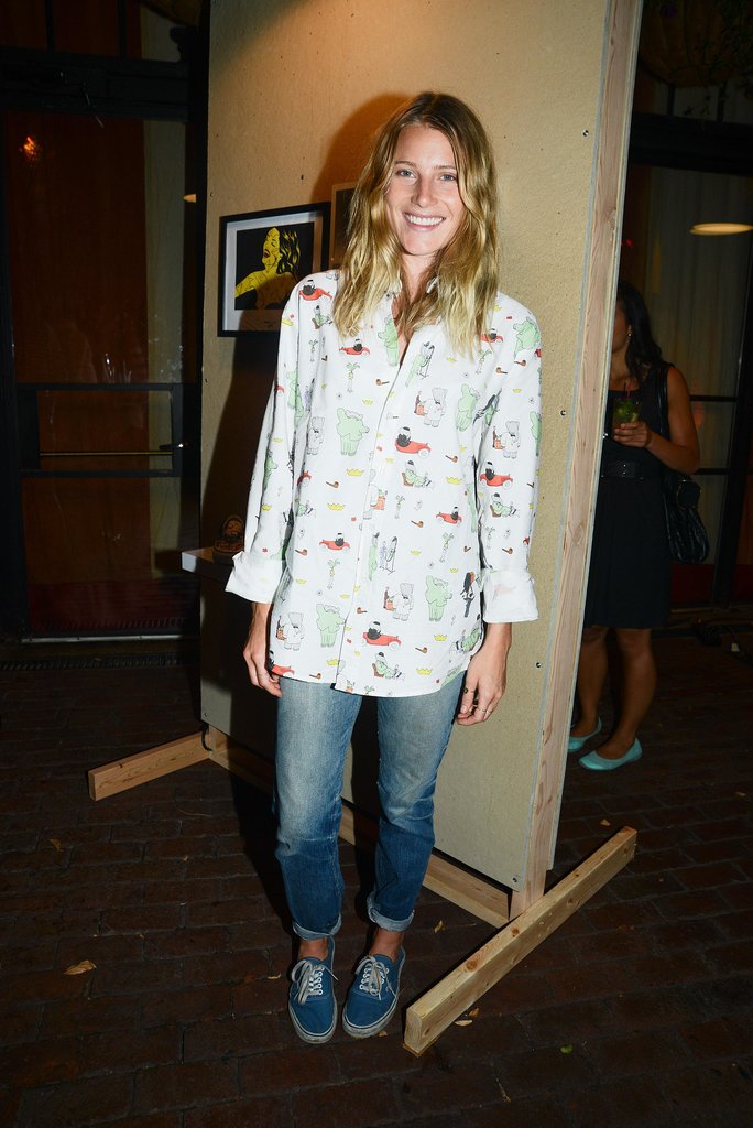 Dree Hemingway looked cool and casual in denim and a printed button-down at the New York Vans bash.
Dree Hemingway looked cool and casual in denim and a printed button-down at the New York Vans bash.