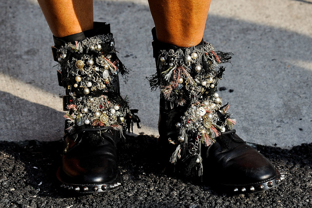 Anna Dello Russo took the Saint Laurent Fall '13 boots from the runway to the street.
Anna Dello Russo took the Saint Laurent Fall '13 boots from the runway to the street.