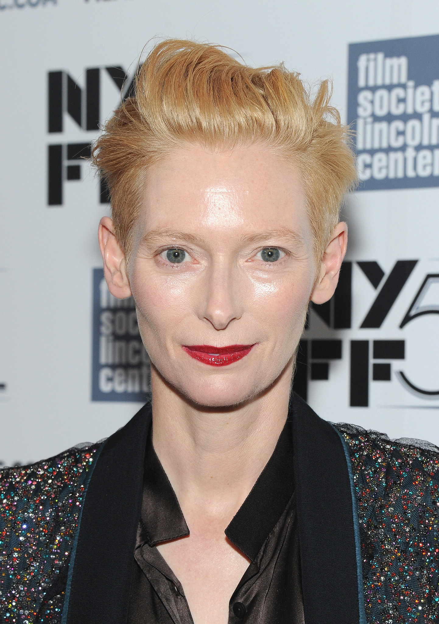 Only-Lovers-Left-Alive-red-carpet-Tilda-Swinton-accented-her