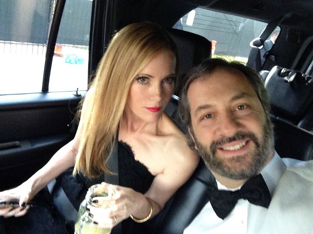 Judd Apatow snapped a car selfie alongside his wife, Leslie Mann.
Source: Twitter user JuddApatow
Judd Apatow snapped a car selfie alongside his wife, Leslie Mann.
Source: Twitter user JuddApatow