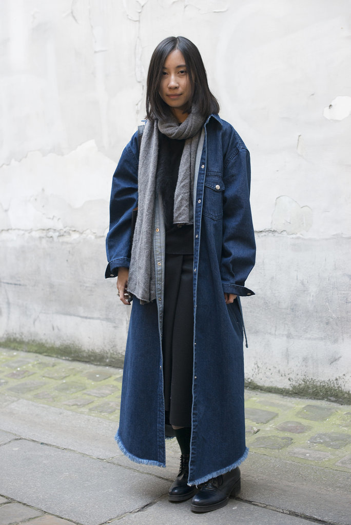 Oversize denim makes a supersized statement.
Oversize denim makes a supersized statement.