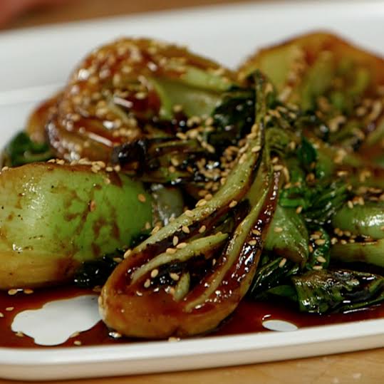 A Sriracha-y Side Dish Starring Bok Choy
