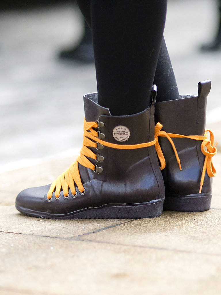 Part rain boot, part sneaker, all parts cool.
Source: Tim Regas
Part rain boot, part sneaker, all parts cool.
Source: Tim Regas