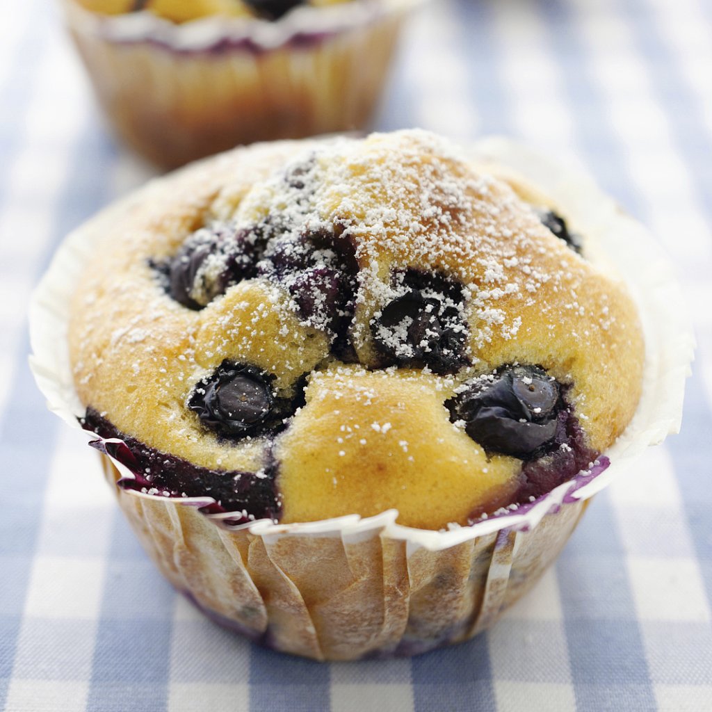 Calories in Muffins, Bagels, Cinnamon Rolls, and Coffee Cake POPSUGAR