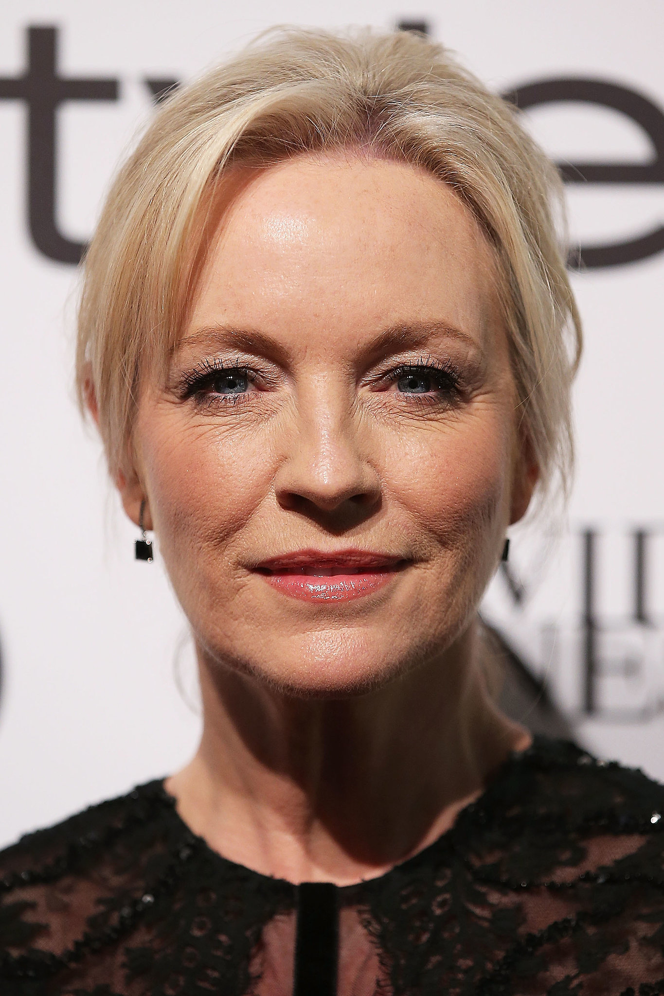 Rebecca Gibney | The Beauty Looks That Stole the Show at the 2014