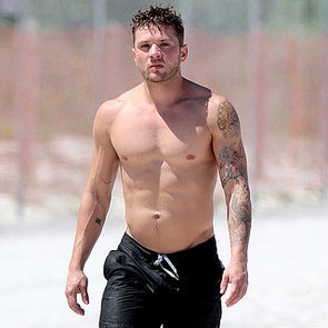 Ryan Phillippe Shirtless in Miami 2014 | Pictures
Ryan Phillippe