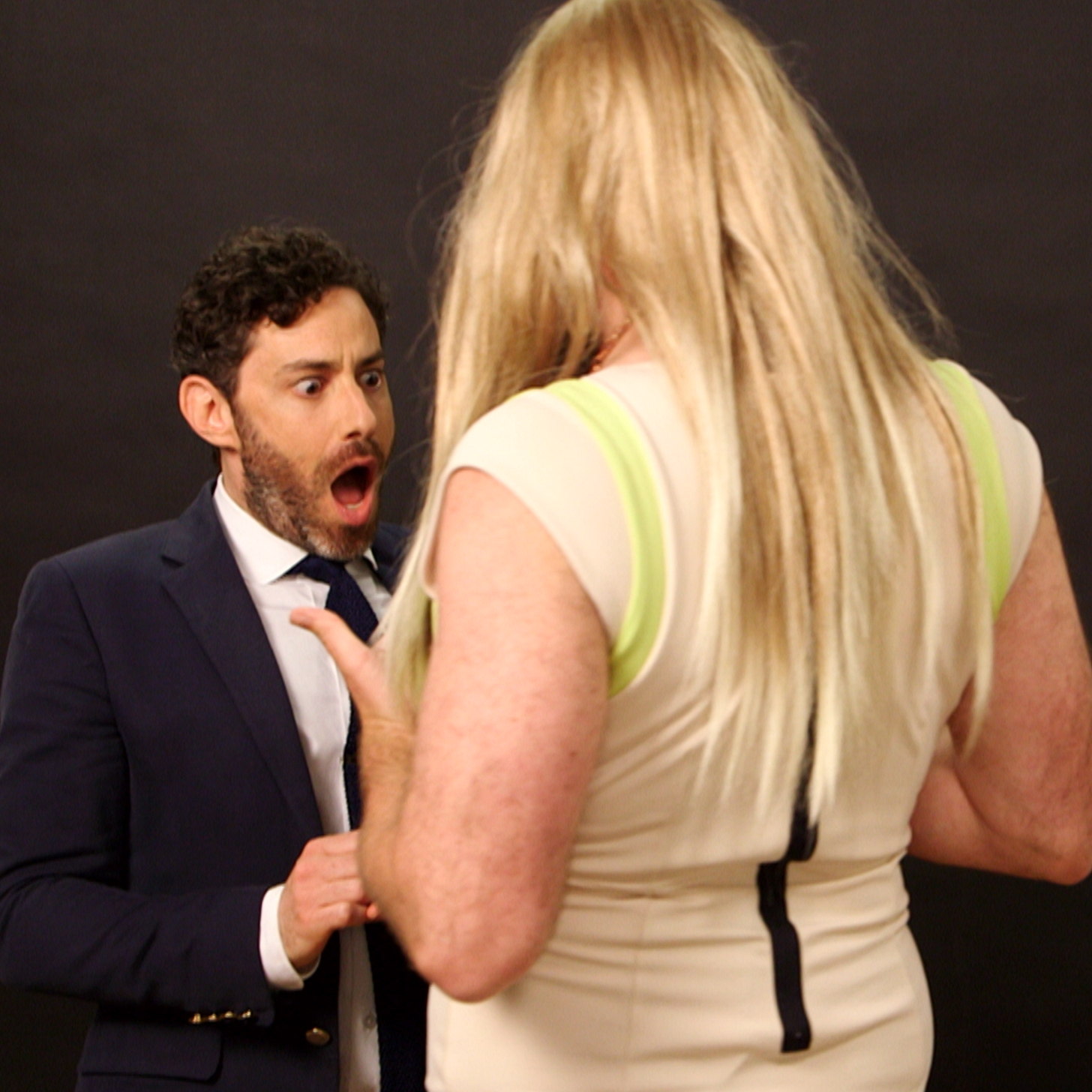 Sneaky Tricks to Crash a Fashion Party... With P'Trique!