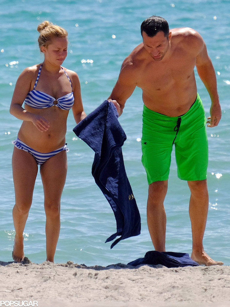 A bikini-clad Hayden Panettiere and her fiancé Wladimir Klitschko headed to the beach in Miami.
A bikini-clad Hayden Panettiere and her fiancé Wladimir Klitschko headed to the beach in Miami.