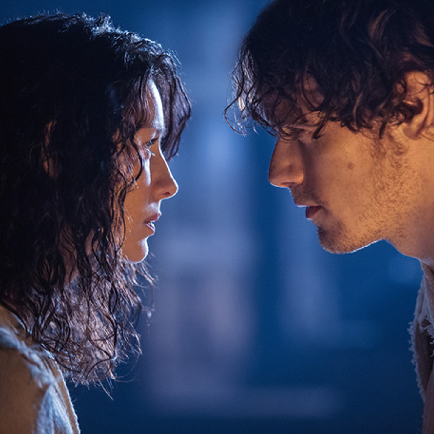 Warning: Do Not Watch Outlander With Your Parents