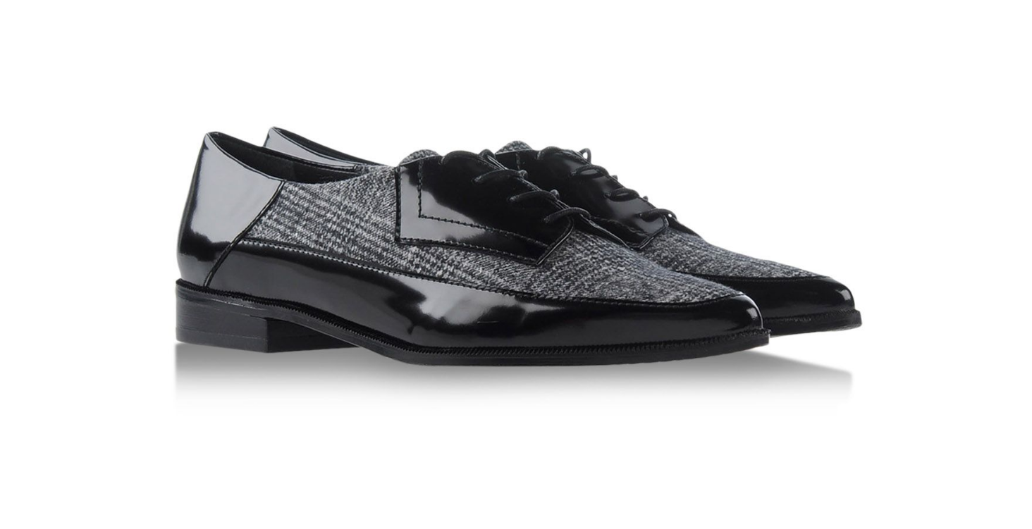 stuart weitzman brogues