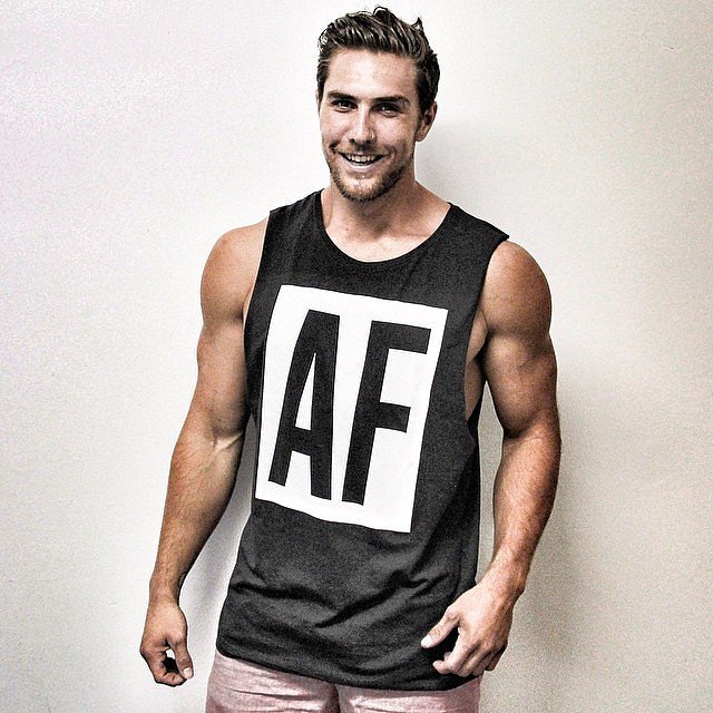 Hot Healthy Guys To Follow On Social Media POPSUGAR Fitness Australia