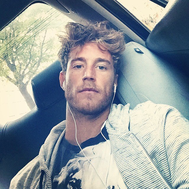 Laid Back The 33 Hottest Man Selfies Of 2014 Will Make You Pass Out.