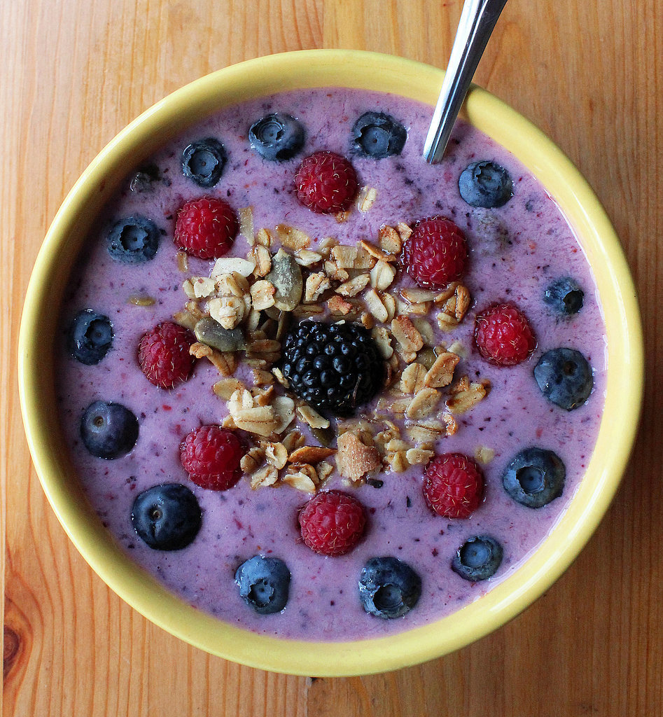 Berry Refreshing Smoothie Bowl Berry Refreshing Smoothie Bowl