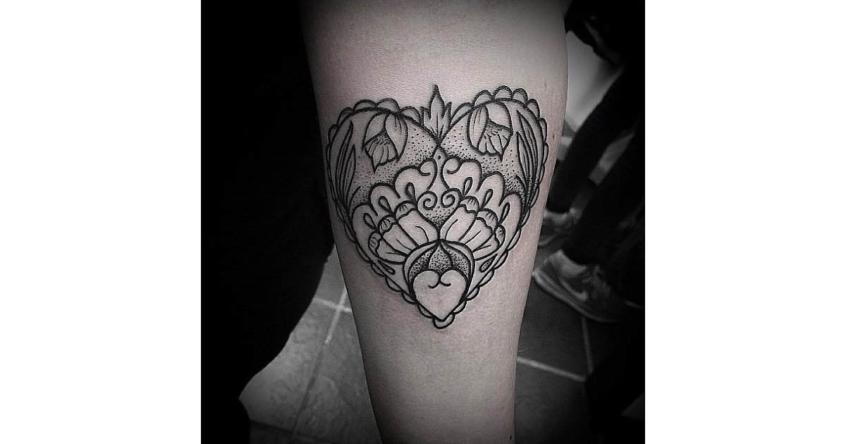 Lovely Lines 50 Adorable And Supercool Heart Tattoos You Ll Fall In