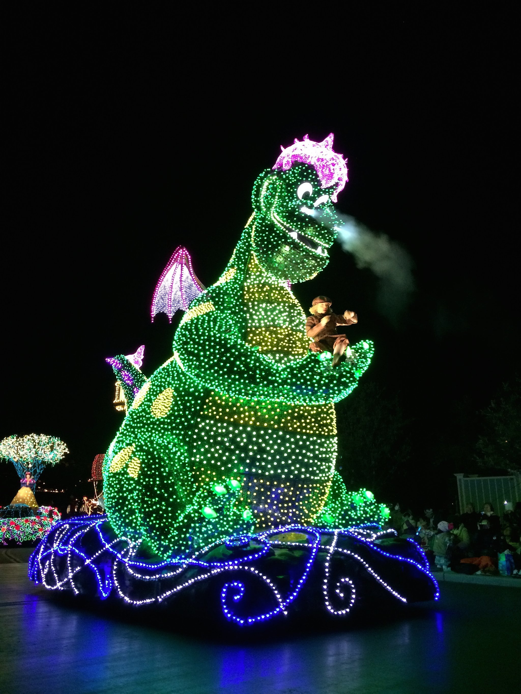 Another Photo Of The Dreamlights Parade — Puff The Magic