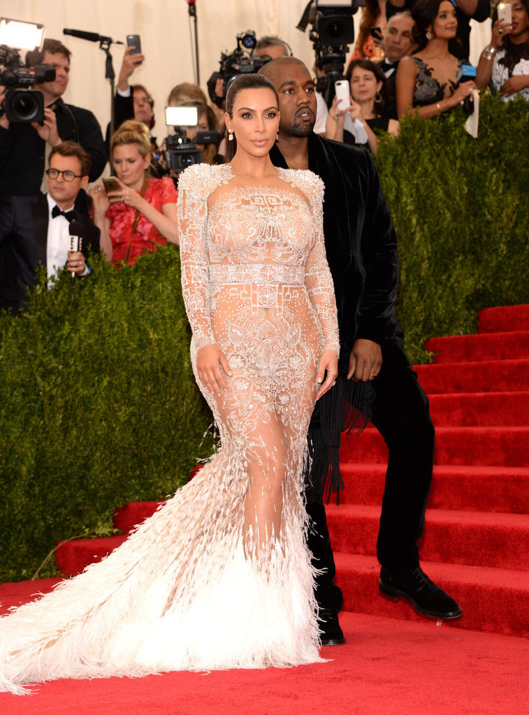 Kim Kardashian's Sexy Pose Stops Traffic on the Met Steps
