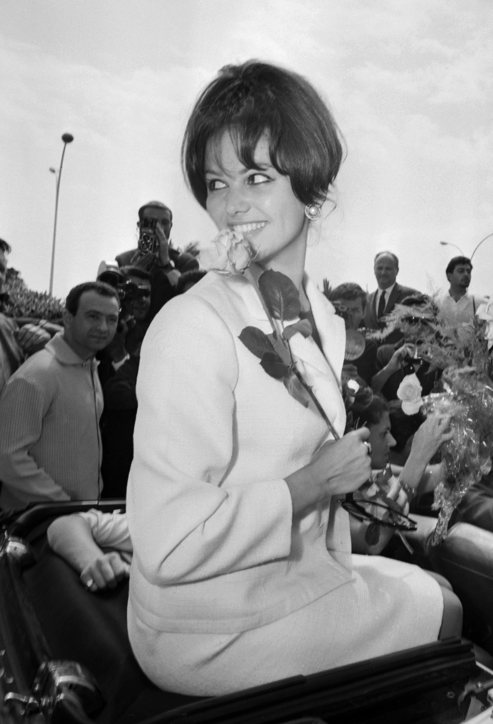 Legendary Italian Actress Claudia Cardinale Was Greeted By Fans As 53 