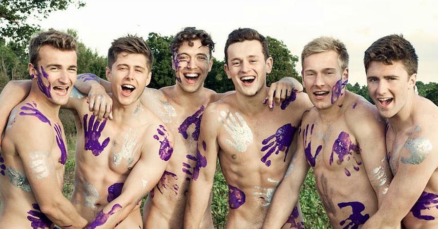 Warwick Rowing Club rowers strip off for racy new naked 