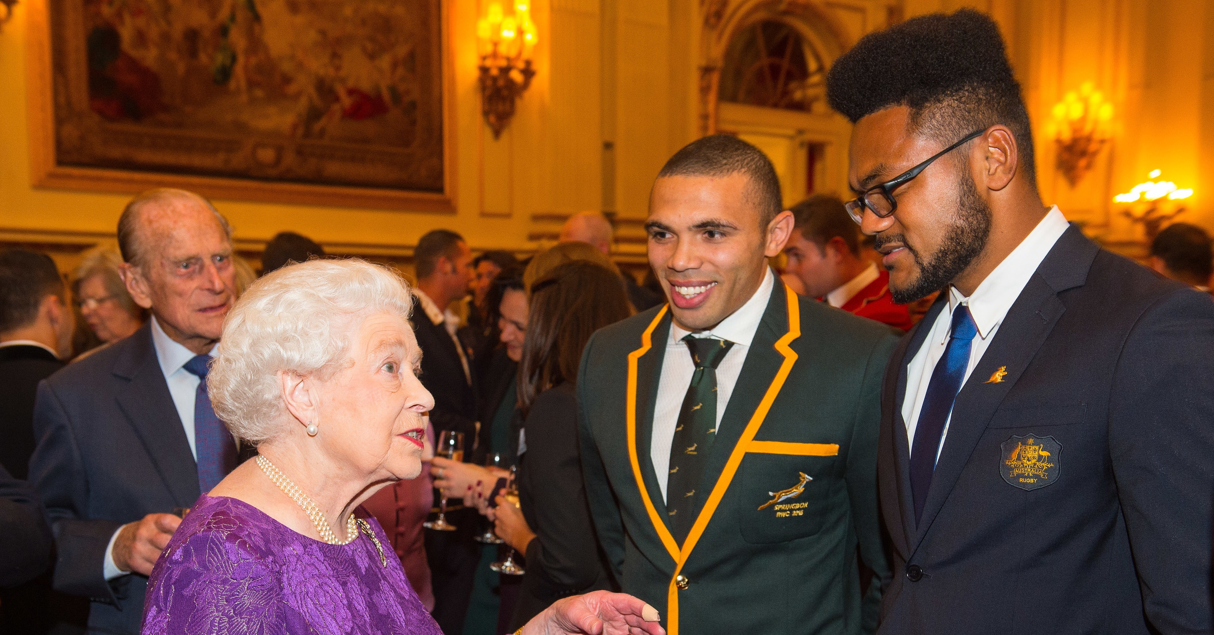 When The Queen Mingled With Rugby Players | The Best Pictures Of The ...