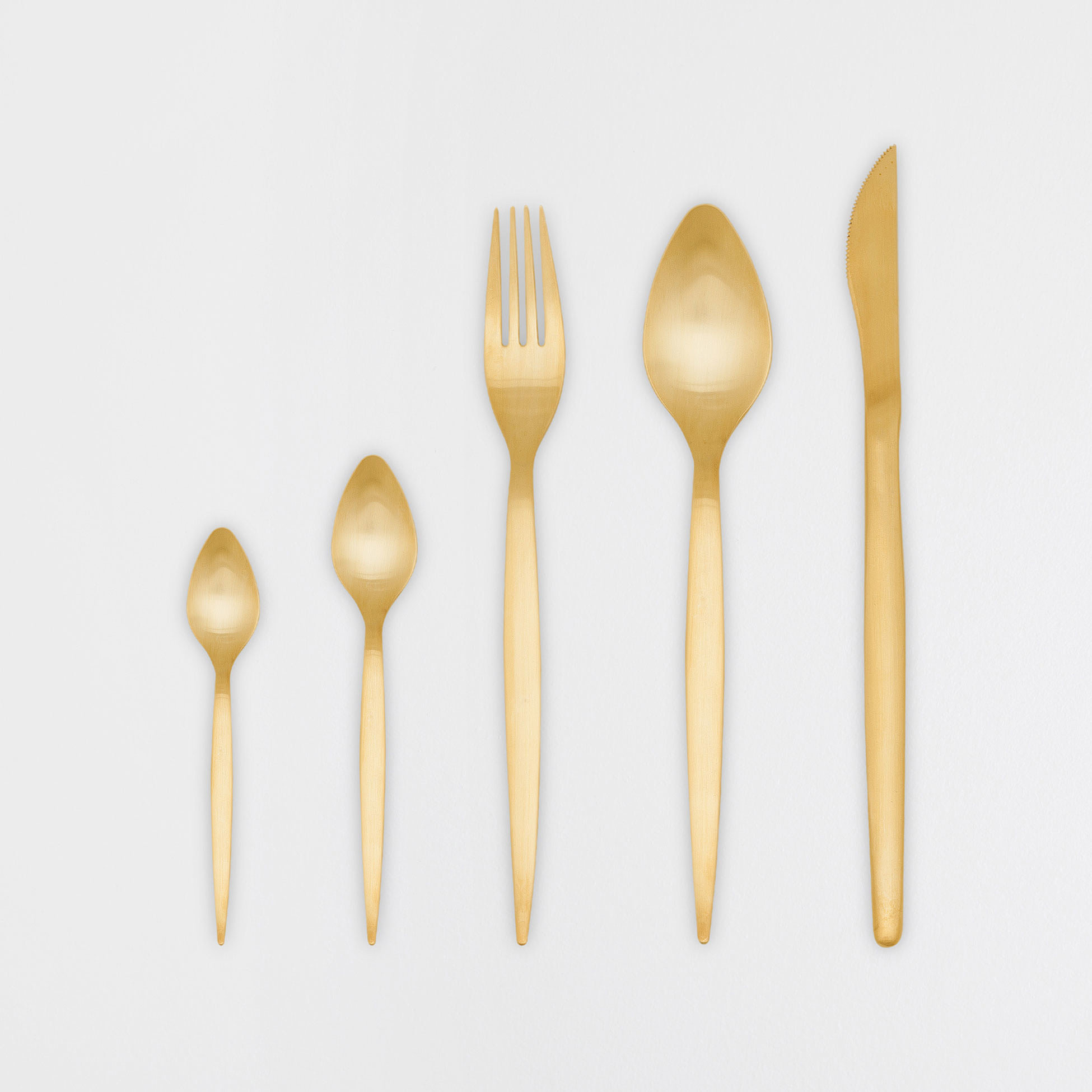 Zara Home Golden Cutlery, 6.95 9.95 (per piece) Editors' Picks