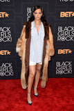 Rihanna Just Pulled a Total Carrie Bradshaw on the Red Carpet