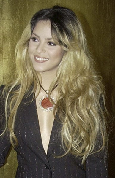 2002: Shakira | Logies Look Back: The Best Celebrity Arrivals of All