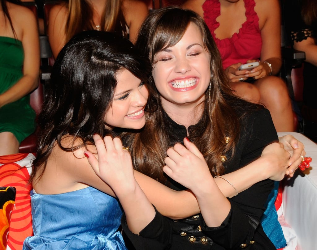 Cutest Selena Gomez and Demi Lovato Moments | POPSUGAR Latina