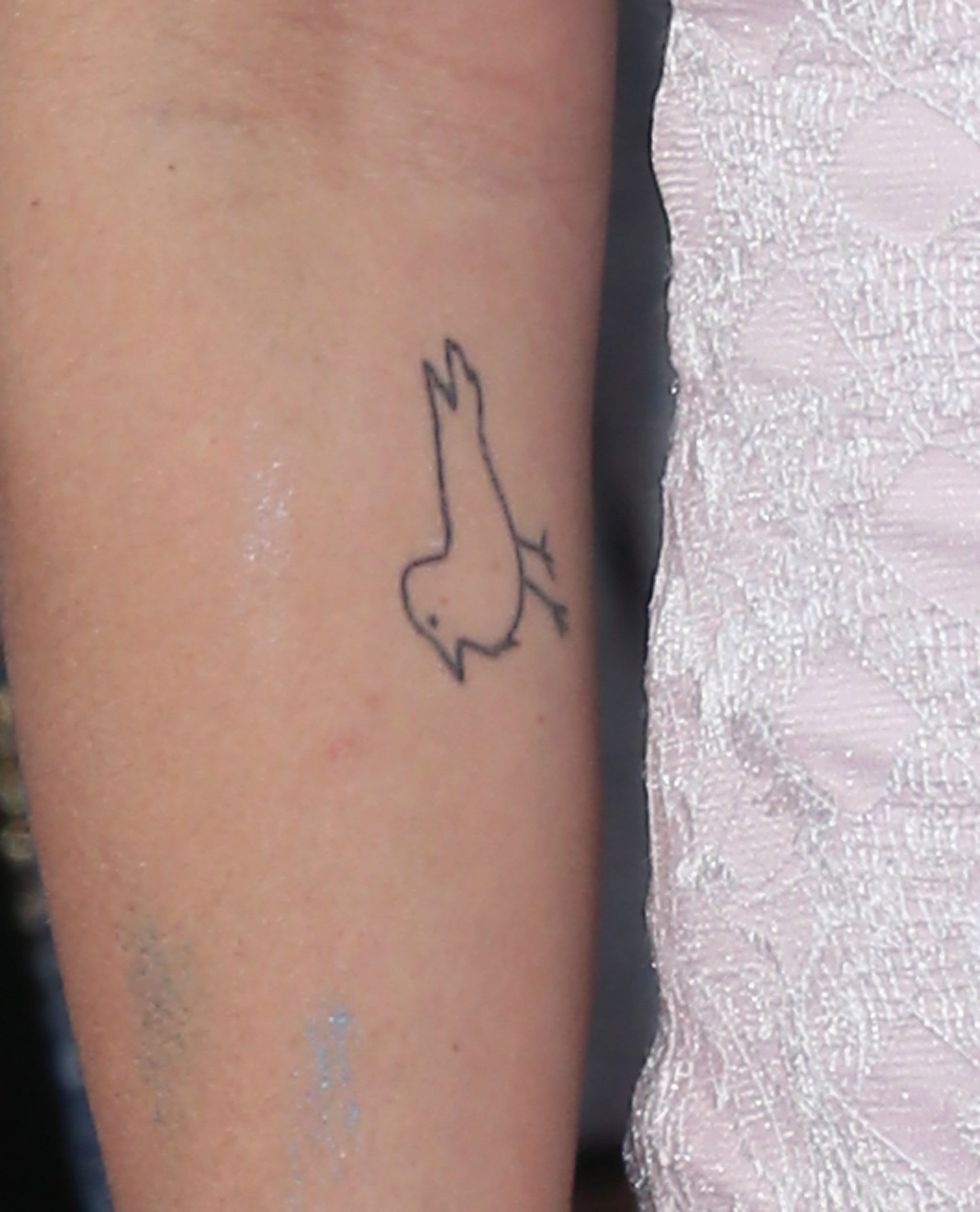 Drew Barrymore The Ultimate Celebrity Tattoo Gallery POPSUGAR Celebrity