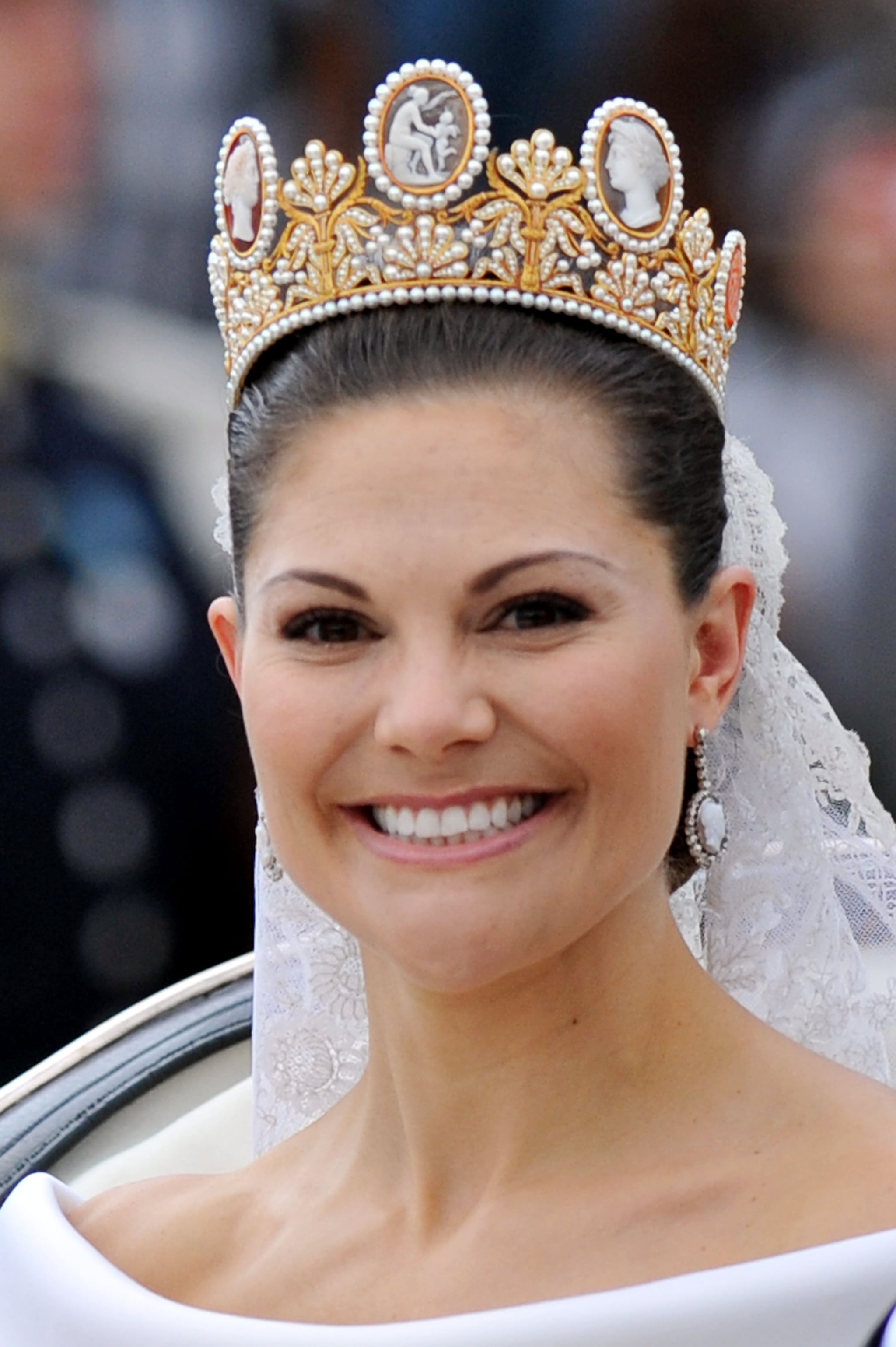 Princess Victoria and Daniel Westling The Bride Victoria, Crown The