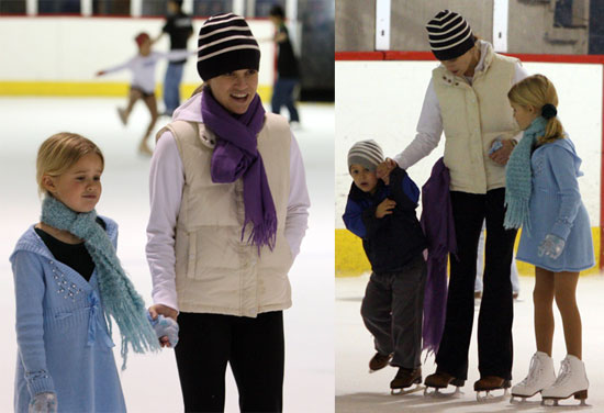 Reese Witherspoon Ice Skating with Ava and Deacon Reese Witherspoon Ice Skating with Ava and Deacon