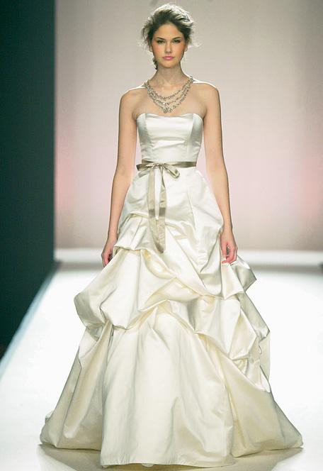 Wedding Trend Alert: Bows, Fabulous Bows Wedding Trend Alert: Bows, Fabulous Bows
