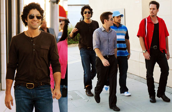 Adrian Grenier Films Entourage, Signs Production Deal, Maybe Moves in With Girlfriend Adrian Grenier Films Entourage, Signs Production Deal, Maybe Moves in With Girlfriend