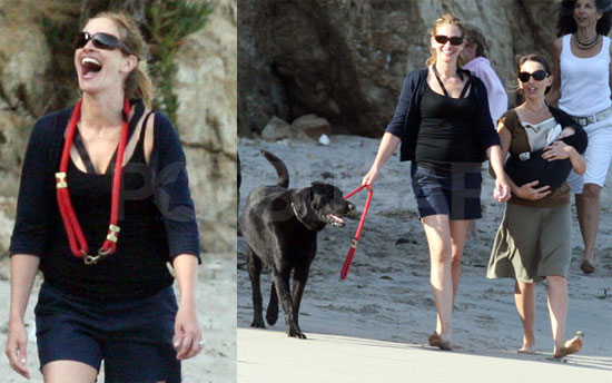 Photos of Julia Roberts on the Beach in Malibu Photos of Julia Roberts on the Beach in Malibu