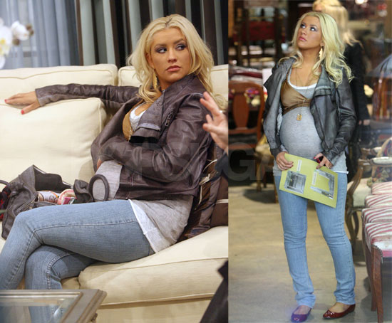 Christina Aguilera's Daily Bump Watch Christina Aguilera's Daily Bump Watch