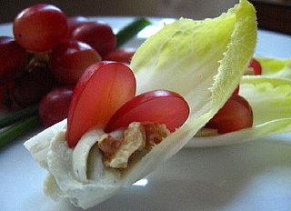 Yummy Link: Endives With Blue Cheese, Grapes and Walnuts Yummy Link: Endives With Blue Cheese, Grapes and Walnuts