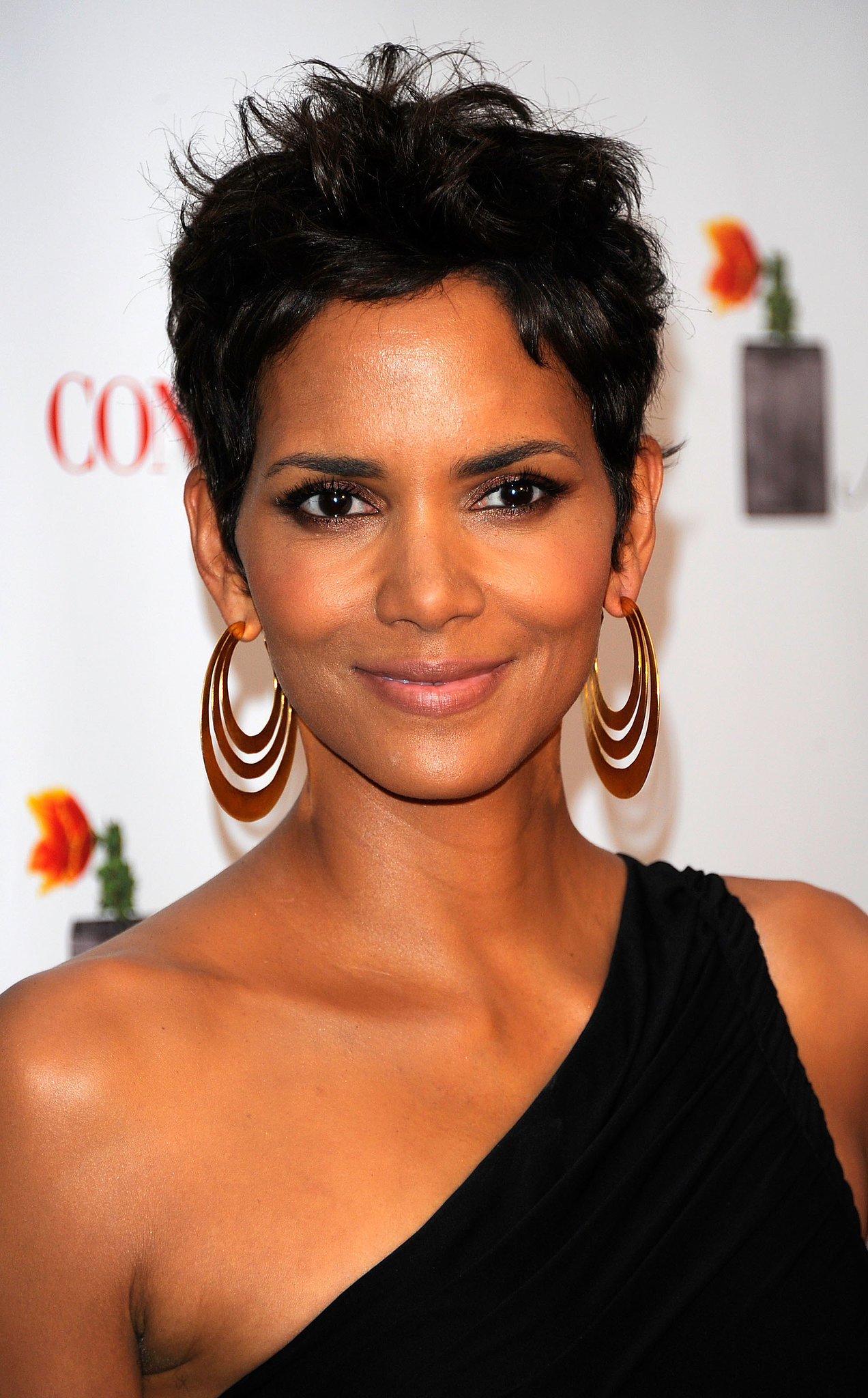 Halle Berry | Let These Celebrity Lipstick Lovers Inspire Your ...