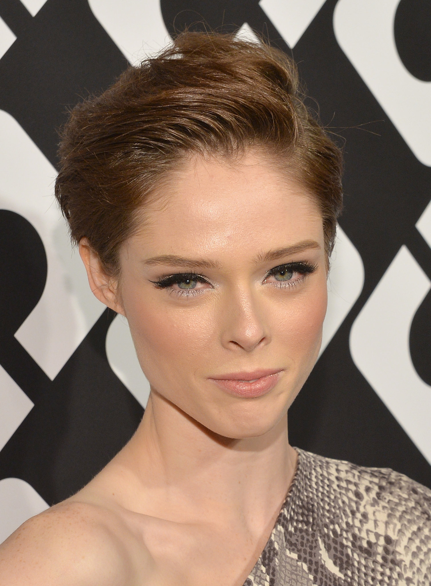 Coco Rocha proved that a pixie cut is incredibly versatile with this ...