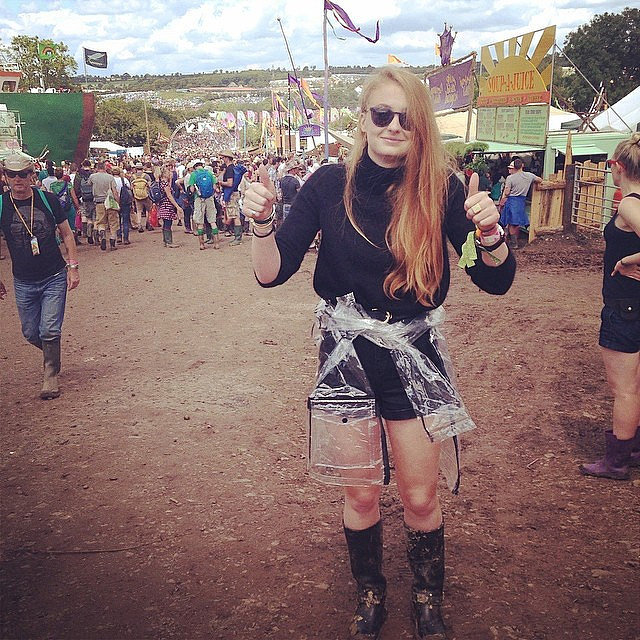 Game-Thrones-Sophie-Turner-got-amongst-Glastonbury-action.jpg