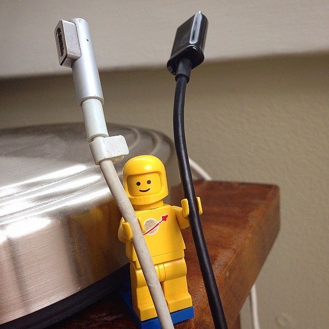 Useful Life Hacks-Lego figure holding cords-command hook to hold a wreath