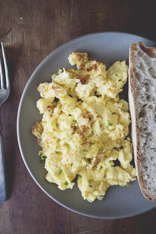 Scrambled Eggs with Sour Cream