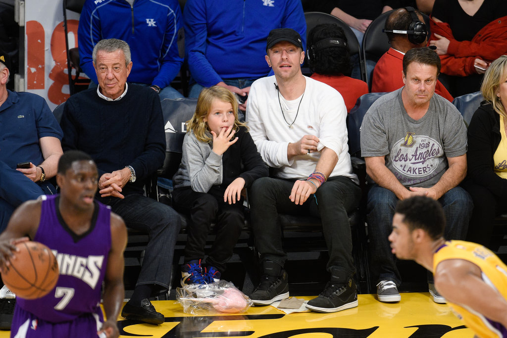 Chris Martin Son Moses at Lakers Game January 2016 | POPSUGAR Celebrity